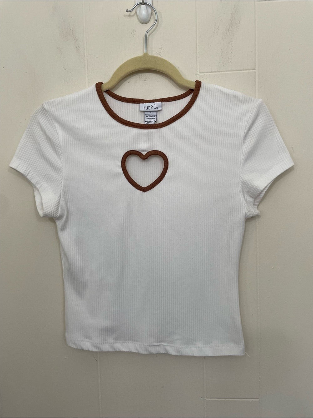 Rue 21 Baby Doll Top Heart Cut Out Size M White Ribbed Brown Trim Y2K 2000s